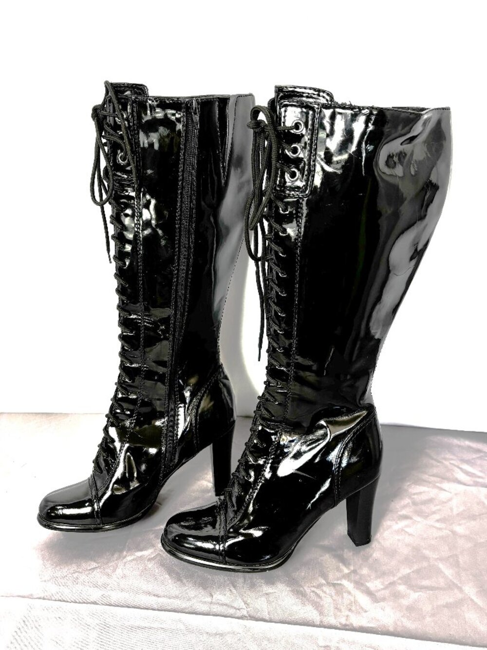 VTG Newport News Black Faux Leather Lace Up  Sz 9.5 Boots